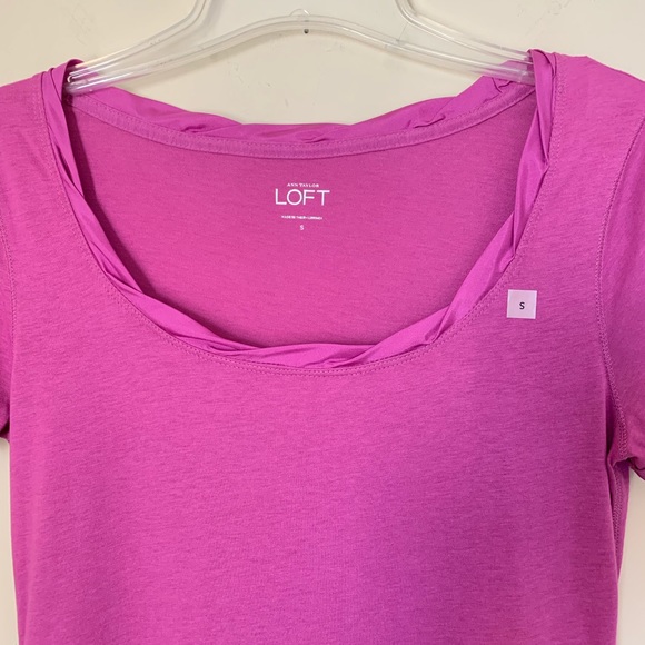 NWT Ann Taylor Loft Fuchsia Tee Shirt Size S - Picture 3 of 8